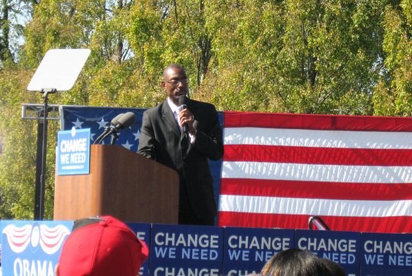 Cincinnati Mayor Mark Mallory speaks prior to\nthe American Jobs Tour Rally